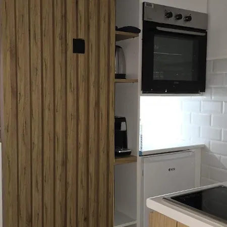 Sajam Apartment *
